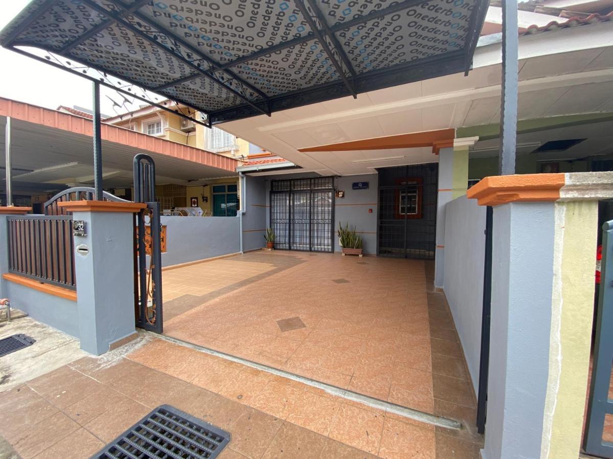 Comfy Sutera Seberang Jaya Villa Kampong Belah Dua Luaran gambar