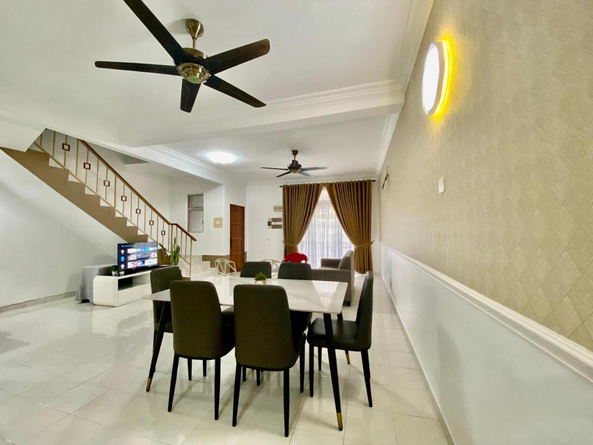 Comfy Sutera Seberang Jaya Villa Kampong Belah Dua Luaran gambar