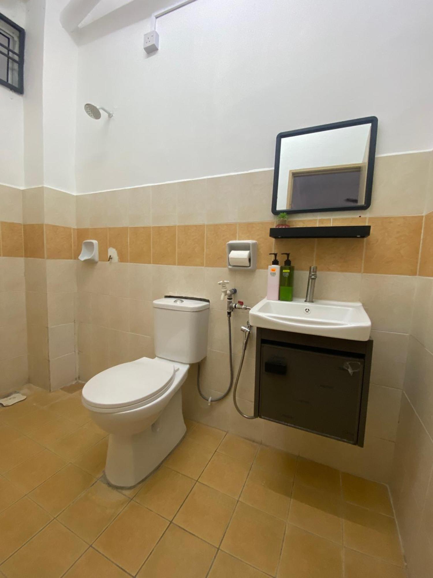 Comfy Sutera Seberang Jaya Villa Kampong Belah Dua Luaran gambar