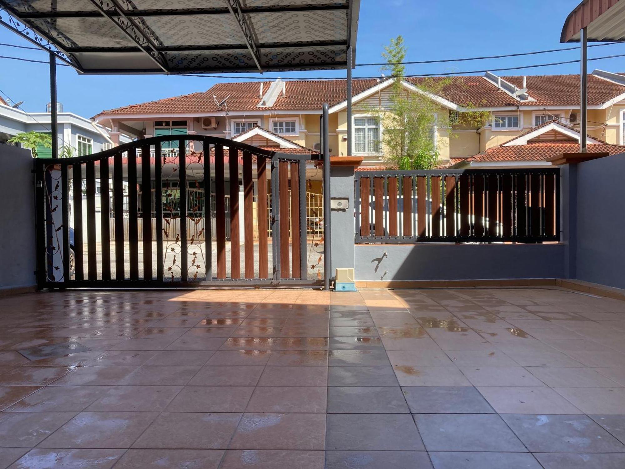 Comfy Sutera Seberang Jaya Villa Kampong Belah Dua Luaran gambar